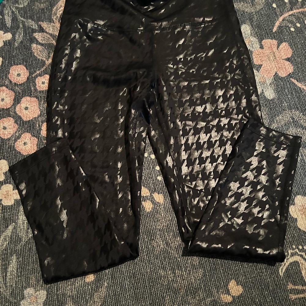 Black Houndstooth Leggings with Glossy Finish